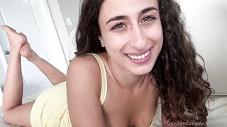 Scarlett Page - Bubble Butt Step Step Sister Gets Anal Creampie