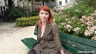 Pria, 32 Ans, Fleuriste Et Camgirl Sur Paris