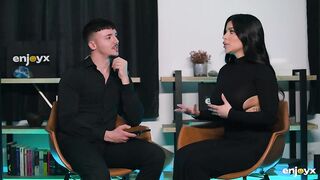 Thick Milf Sara Retali POV