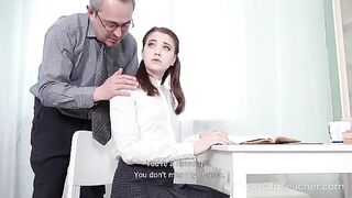 Cutie Blows Teacher's Dick to Get Free Classes