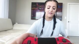 Gamer Boy Gets Lucky Creampie