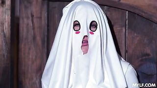 The Only Way to Help Your Stepmom's Ghost Cross Over Is to Make Her Cum!