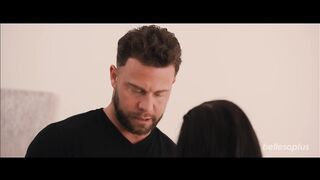 Alexa Chains - The Toy 15 11 2025