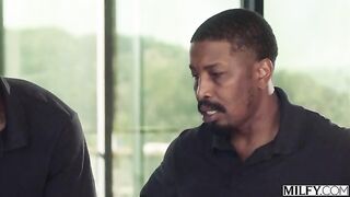 Sexy Housewife Gets BBC Tag Teamed