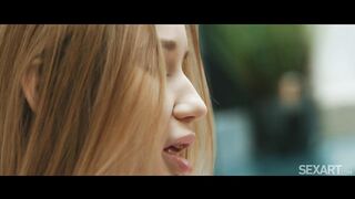 Amalia Davis Frozen - SexArt