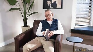 Wear Out My Pussy (And My Welcome!)