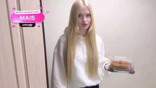 I mixed up the floors and accidentally went into the wrong apartment