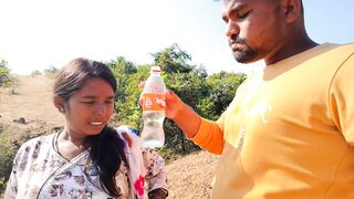 Ladki hmko jangle me mili, vah subah subah gav ke najdiki jangle me bathroom karne aai thi - Indian bhabhi hot xxx movie in Hindi voice.