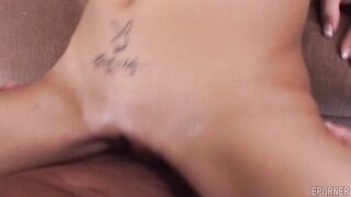 Quickie With Brunette Chick