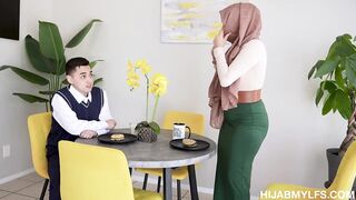Rebel Lynn - HijabMylfs | PornMedium.com