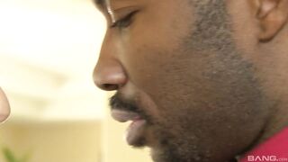 Unleashed - sc1 - Lauren Phillips | PornMedium.com